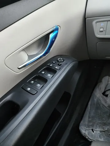 Discover undefined undefined Exterior Interior Images.Find all aspects and details of cars.