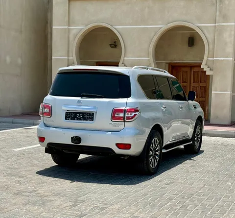Discover undefined undefined Exterior Interior Images.Find all aspects and details of cars.