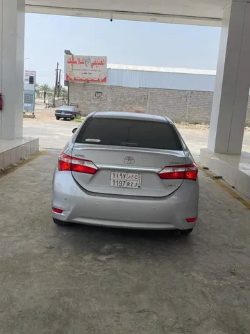 Toyota Corolla  1.6 Limited 2015