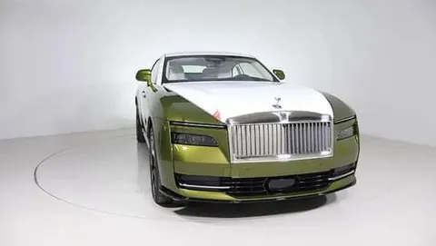 Discover undefined undefined Exterior Interior Images.Find all aspects and details of cars.