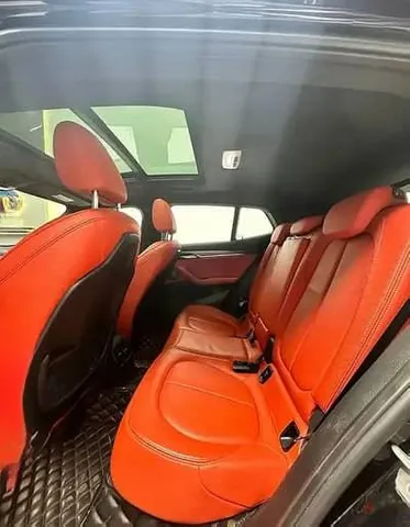 Discover undefined undefined Exterior Interior Images.Find all aspects and details of cars.