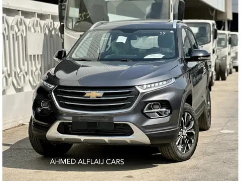 Discover undefined undefined Exterior Interior Images.Find all aspects and details of cars.