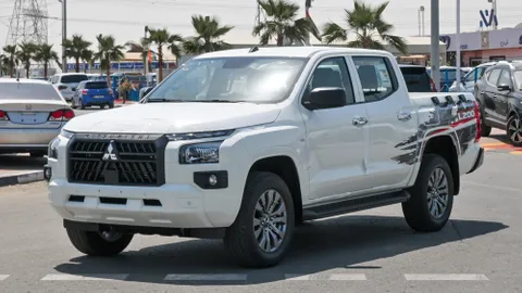 New Mitsubishi L200 2.5L Double Cab GLS 4WD 2024