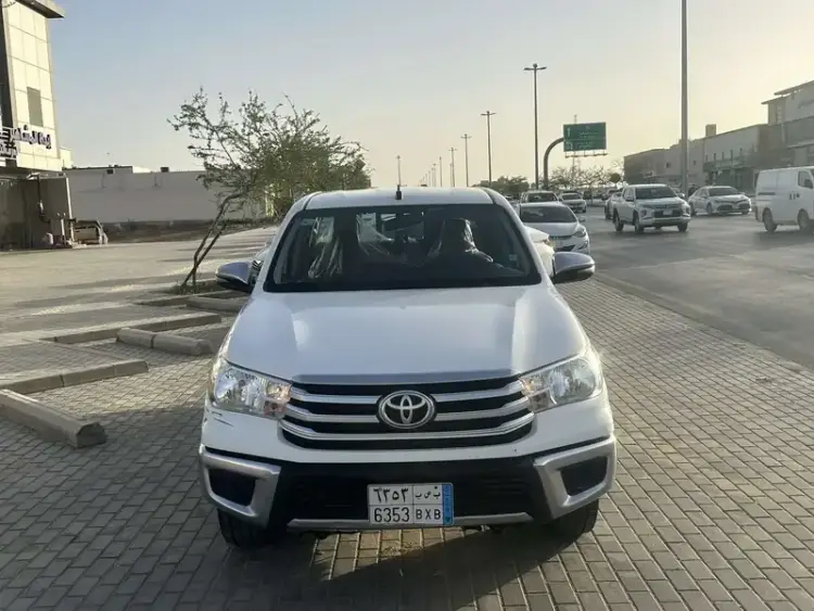 toyota toyota-hilux image Toyota Hilux 2022
