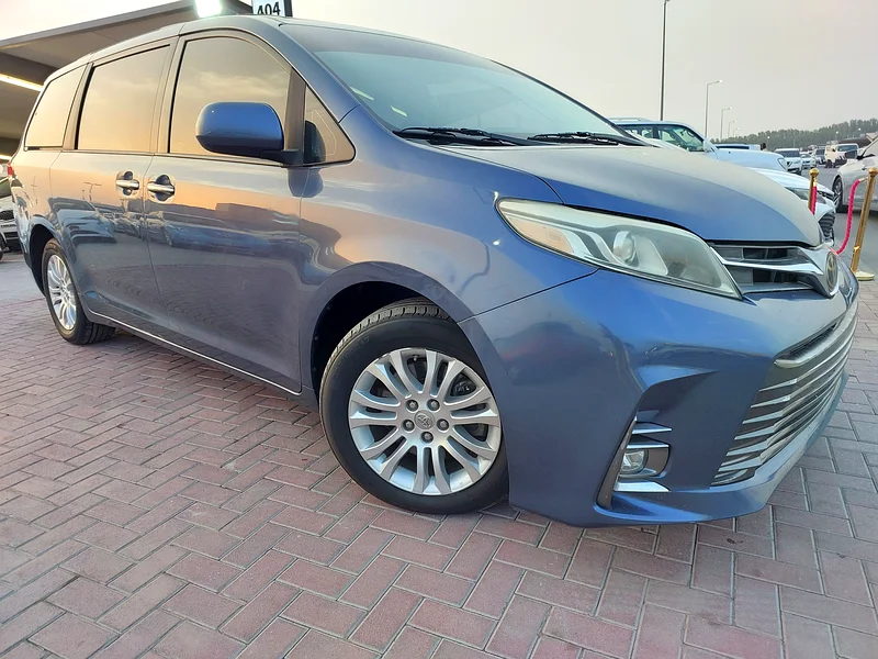 Toyota Sienna 2014