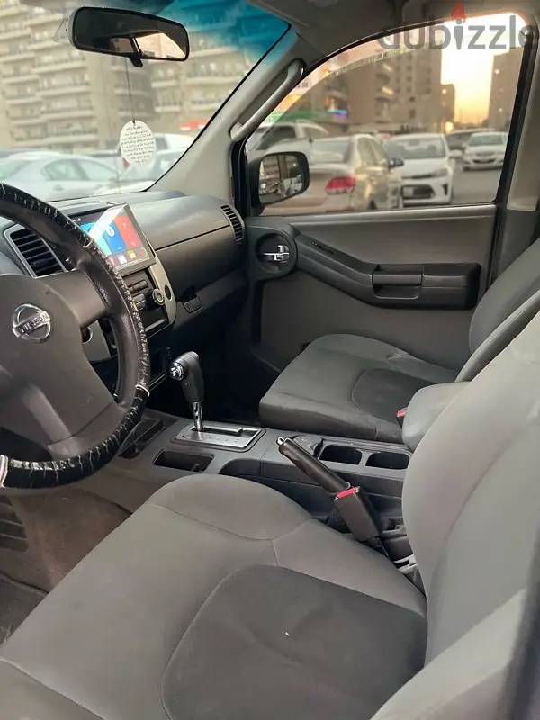 نيسان اكس تيرا 2010