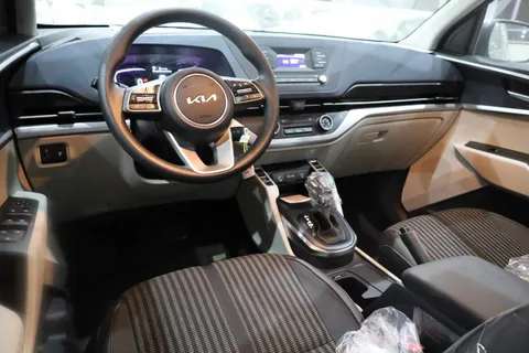 New Kia Carens 2023