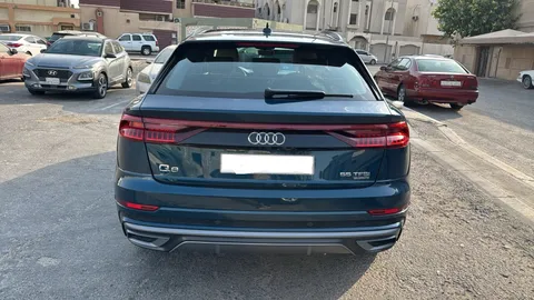 Audi Q8 55 TFSI quattro (340 HP) 2019