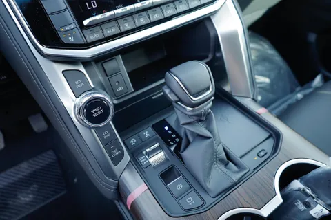New Toyota Land Cruiser 2025