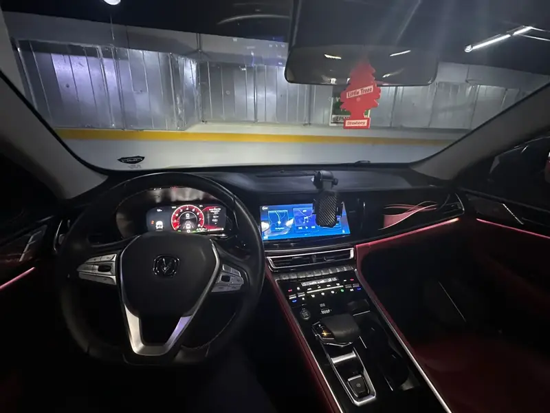 Discover undefined undefined Exterior Interior Images.Find all aspects and details of cars.