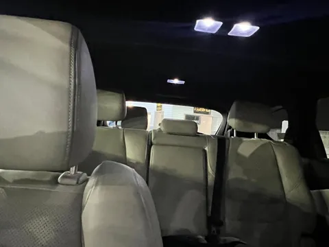Discover undefined undefined Exterior Interior Images.Find all aspects and details of cars.