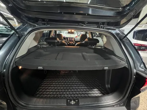 Discover undefined undefined Exterior Interior Images.Find all aspects and details of cars.
