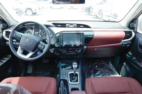 New Toyota Hilux 2025