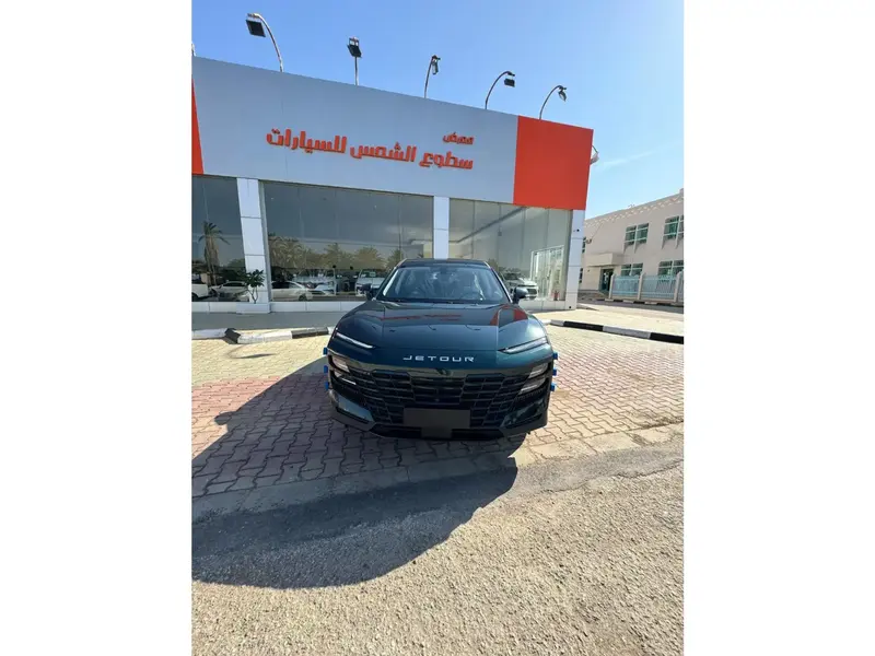 Discover undefined undefined Exterior Interior Images.Find all aspects and details of cars.
