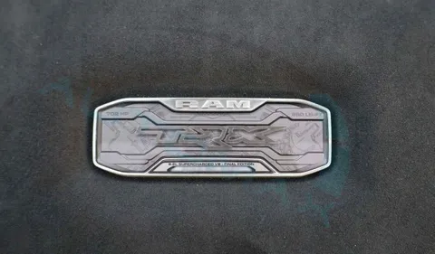 New RAM 1500 TRX 6.2L V8 702 HP 2024