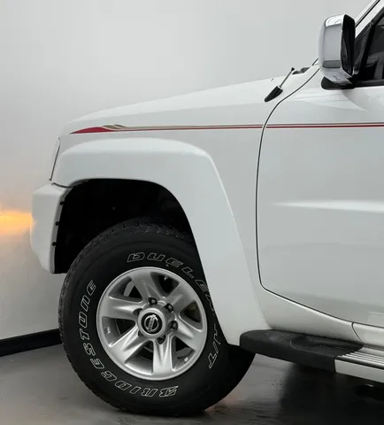 Nissan Patrol Safari 4.8L A/T 2022