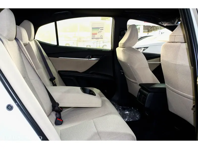 Toyota Camry 2025