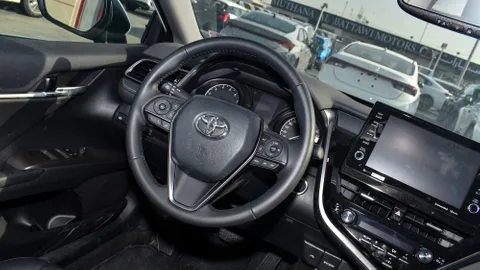 New Toyota Camry 2.5 SE 2023