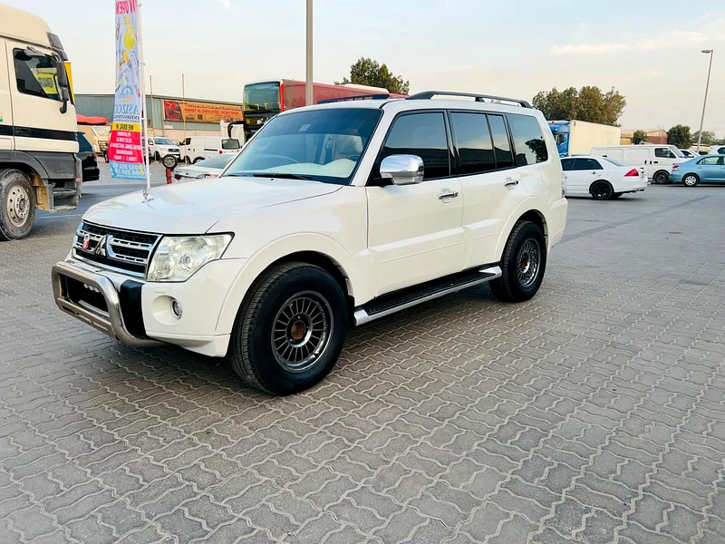 Mitsubishi Pajero 2011