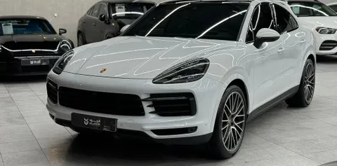 Discover undefined undefined Exterior Interior Images.Find all aspects and details of cars.