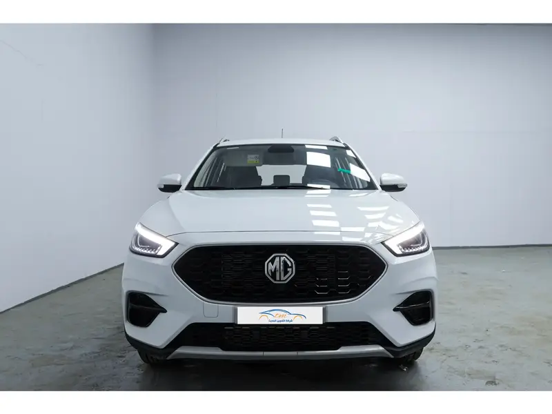 Discover undefined undefined Exterior Interior Images.Find all aspects and details of cars.