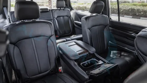 New Jeep Grand Wagoneer 3.0T 4WD	 2023