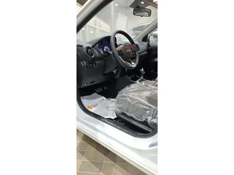 KIA Pegas 2025