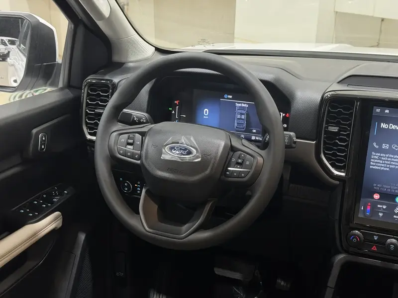 Ford EVEREST 2024