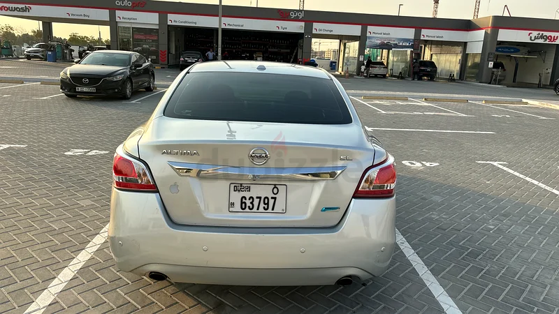 نيسان ألتيما 2015