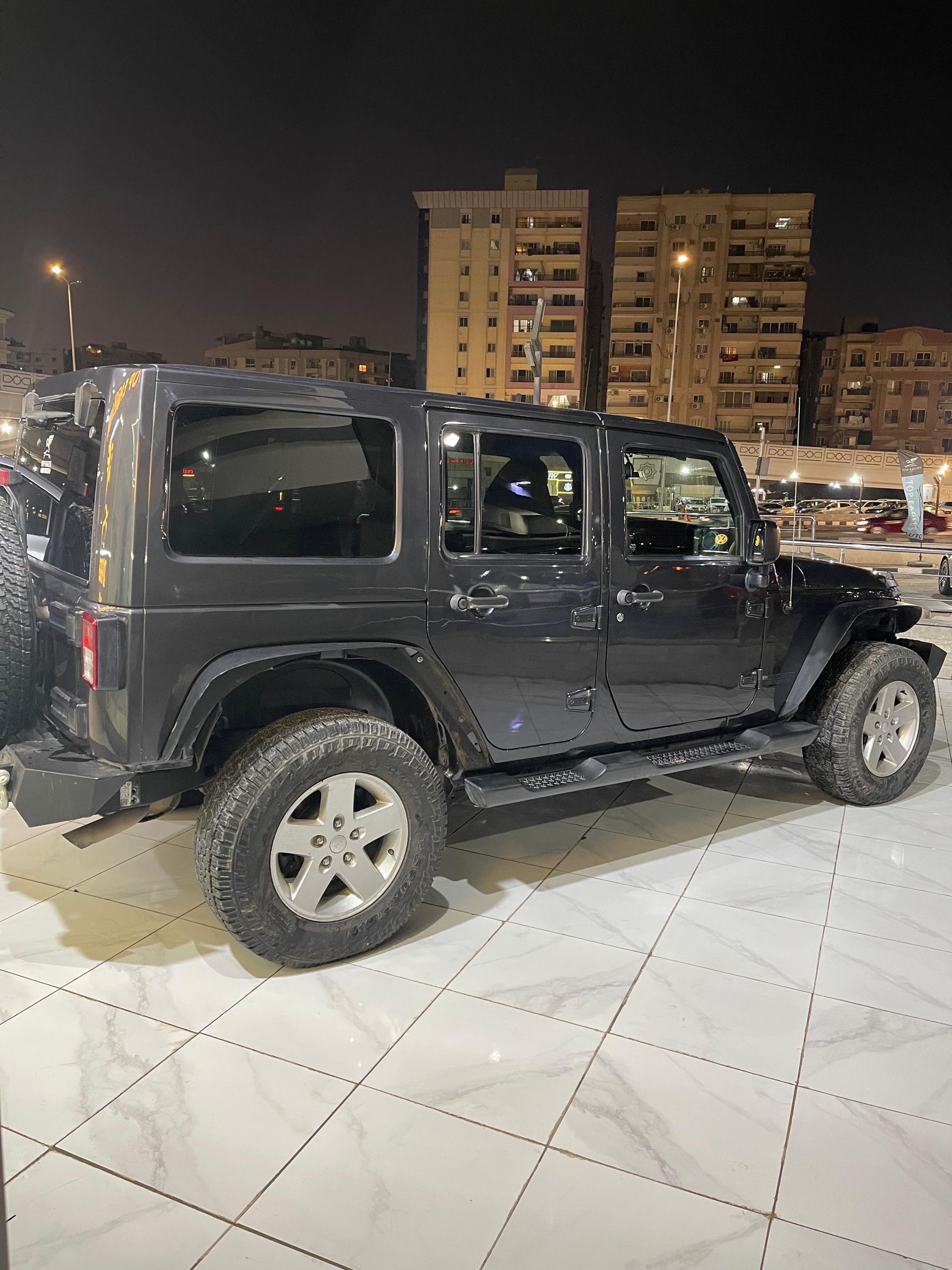 جيب رانجلر 2015