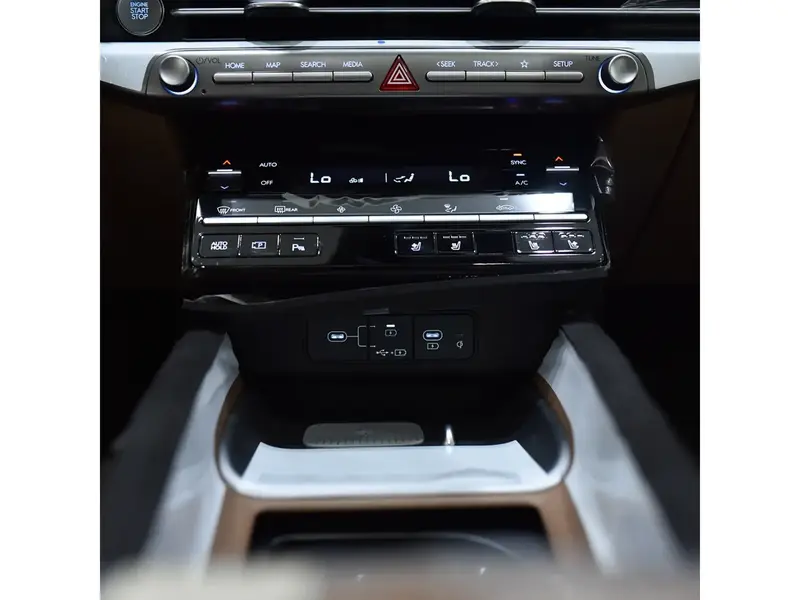 Hyundai Azera 2025