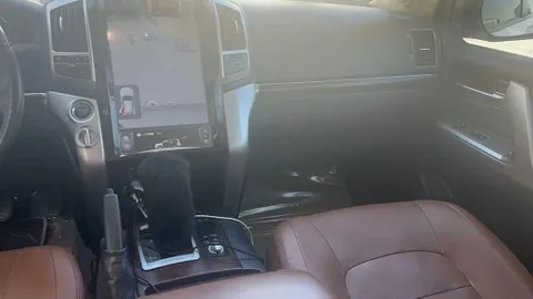 Toyota Land Cruiser VXR+ 2015