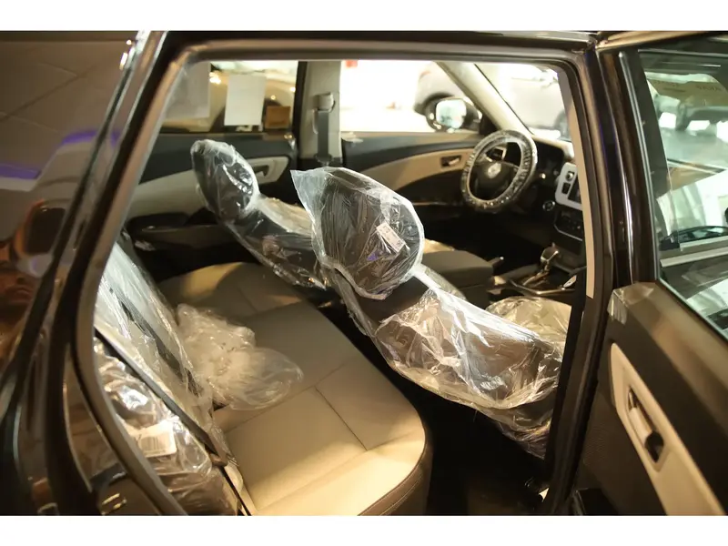 Discover undefined undefined Exterior Interior Images.Find all aspects and details of cars.