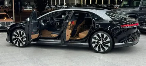 Discover undefined undefined Exterior Interior Images.Find all aspects and details of cars.