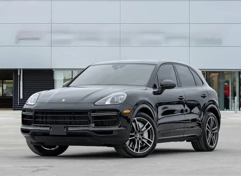 Discover undefined undefined Exterior Interior Images.Find all aspects and details of cars.