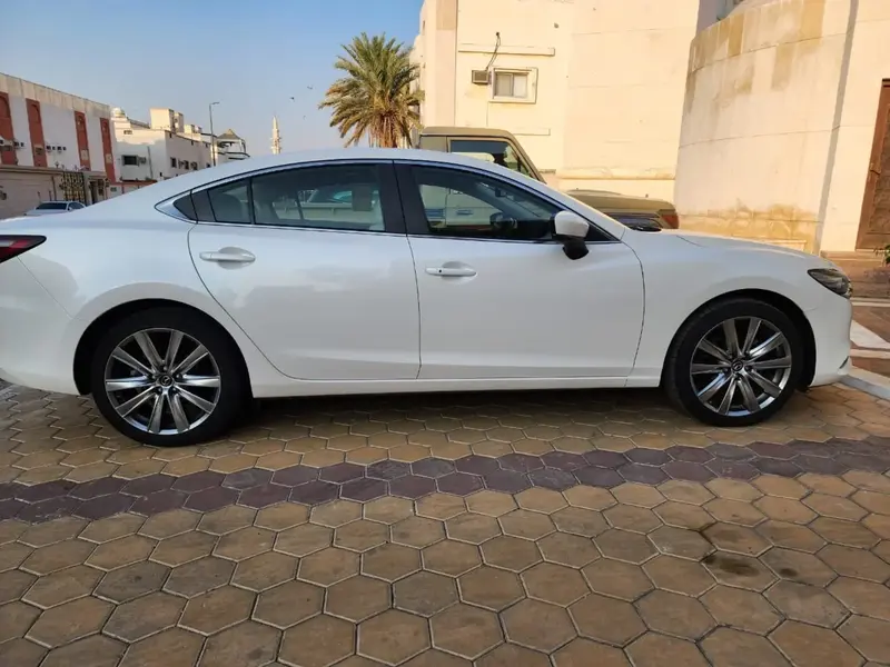 Mazda 6 2021