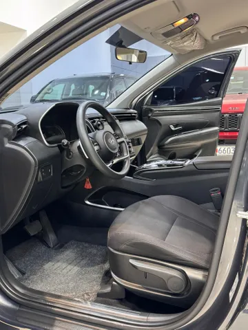 Discover undefined undefined Exterior Interior Images.Find all aspects and details of cars.