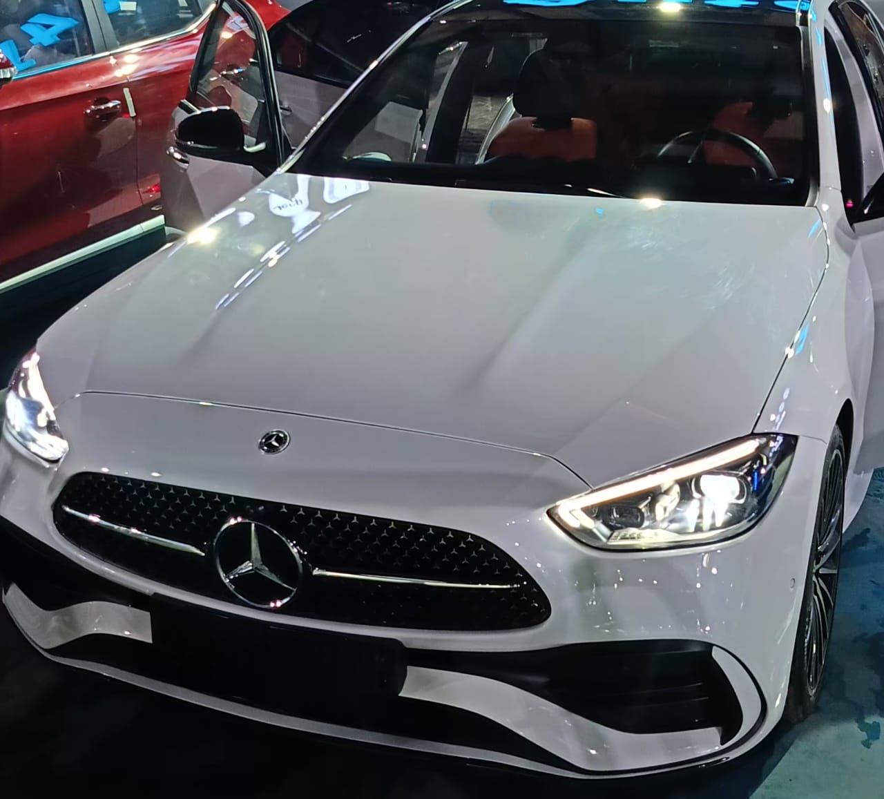 مرسيدس بنز C Class 2025
