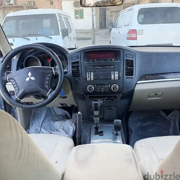 Mitsubishi Pajero 2011