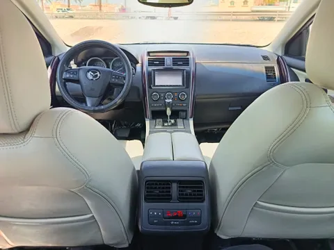 Discover undefined undefined Exterior Interior Images.Find all aspects and details of cars.