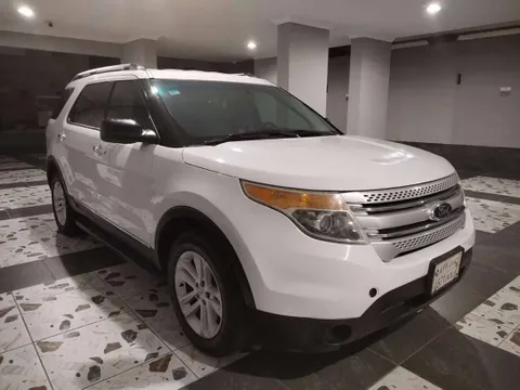 Discover undefined undefined Exterior Interior Images.Find all aspects and details of cars.