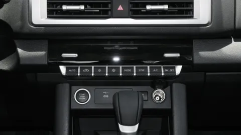 New Mitsubishi L200 2.5L Double Cab GLX 4WD 2024
