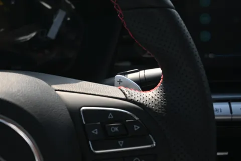 Discover undefined undefined Exterior Interior Images.Find all aspects and details of cars.