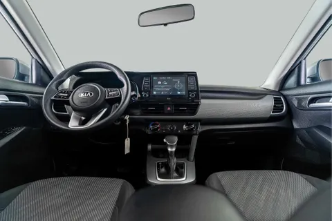 Discover undefined undefined Exterior Interior Images.Find all aspects and details of cars.