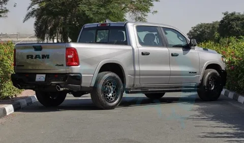 New RAM 1500 Big Horn Crew Cab 2025