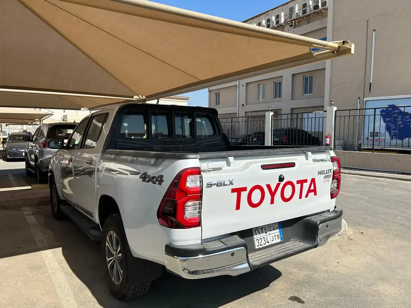 Toyota Hilux 2023