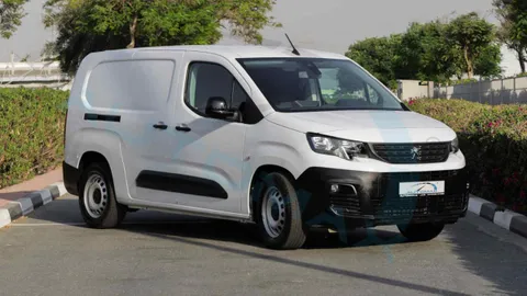 New Peugeot Partner e-Partner Long 2024