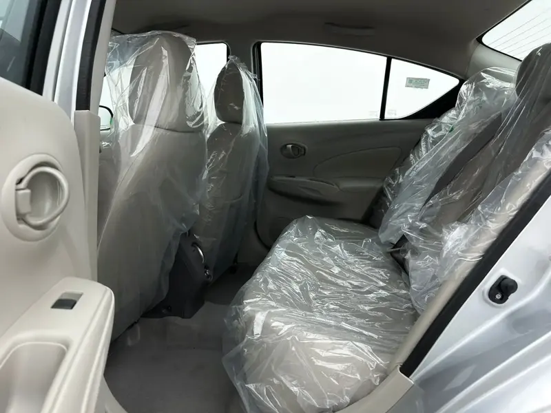 Nissan Sunny 2024