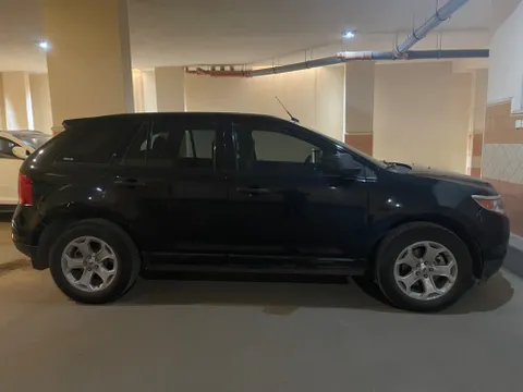Discover undefined undefined Exterior Interior Images.Find all aspects and details of cars.