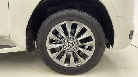 Toyota Land Cruiser 2024
